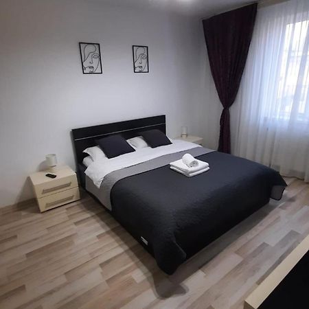 Apartament Kepa Din Piatra Neamţ Buitenkant foto
