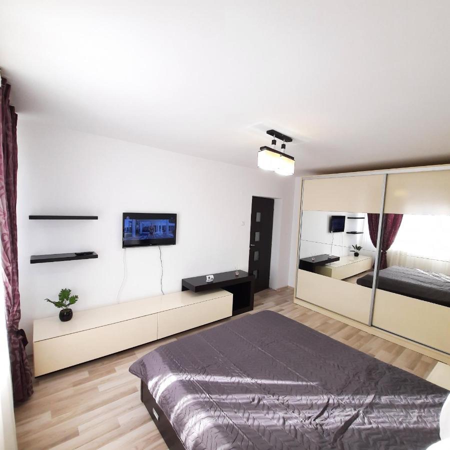 Apartament Kepa Din Piatra Neamţ Buitenkant foto